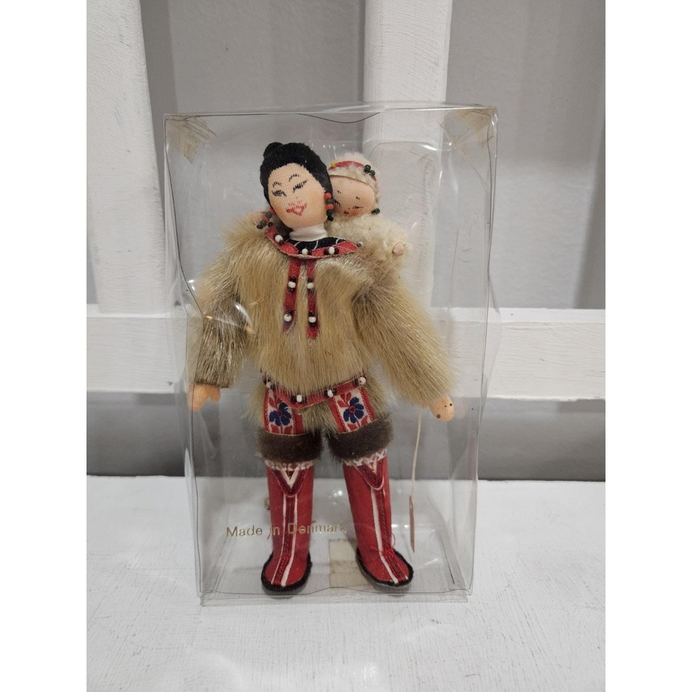 Vintage Lisbeth Lind Eskimo Inuit Woman And Baby, 6" Made In Denmark